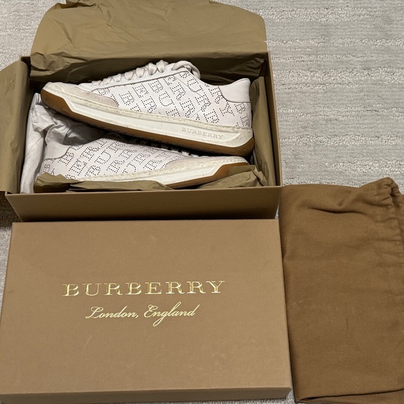 Burberry Women's Timsbury Perforated Leather Sneakers, White, Size 36.5 - Picture 1 of 9